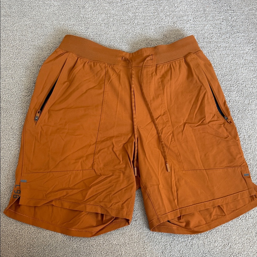 lululemon athletica Men's Rust Athletic Shorts